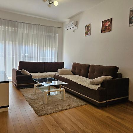 Apartment S&M Banja Luka Buitenkant foto