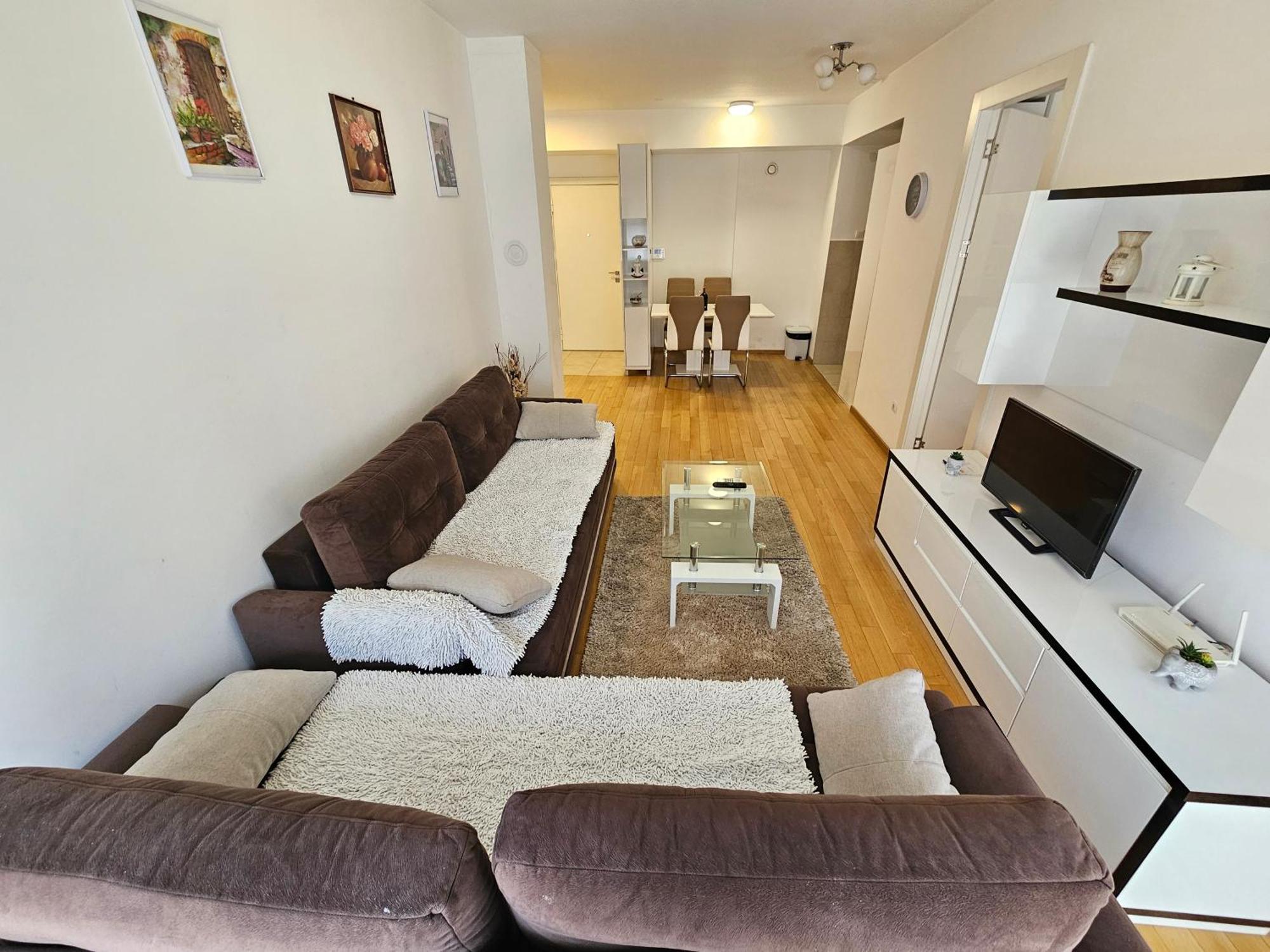 Apartment S&M Banja Luka Buitenkant foto